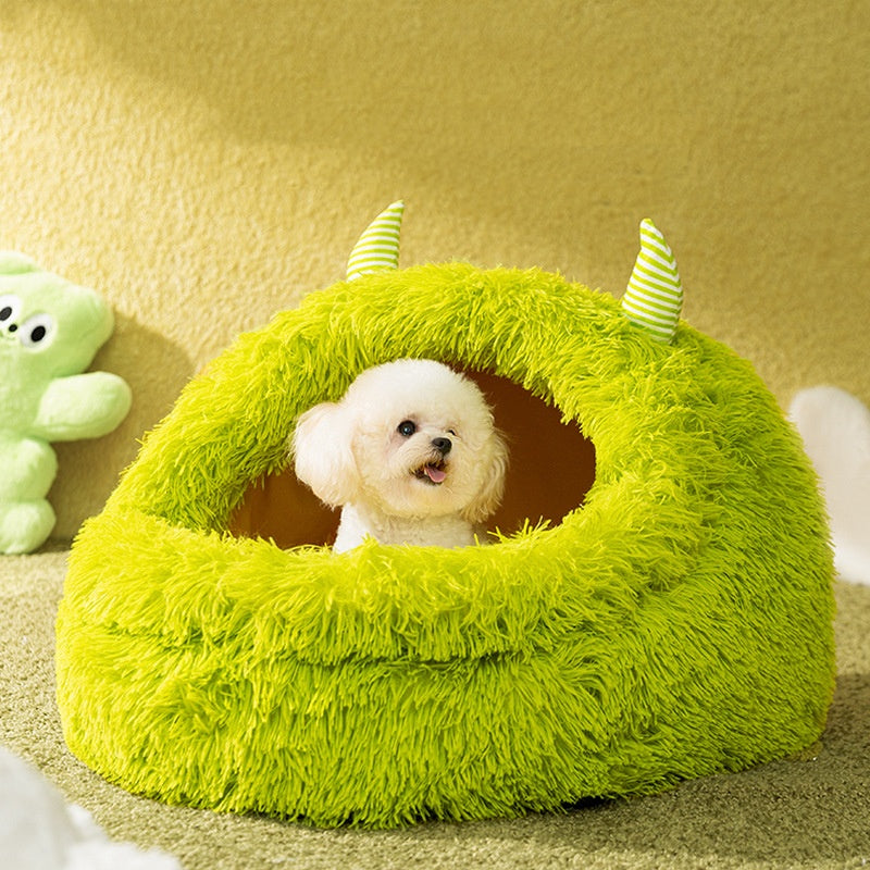 Cozy Pet Nest - Warm Semienclosed Plush Bed, S/M/L/XL/XXL with Detachable Mat for Cats & Dogs