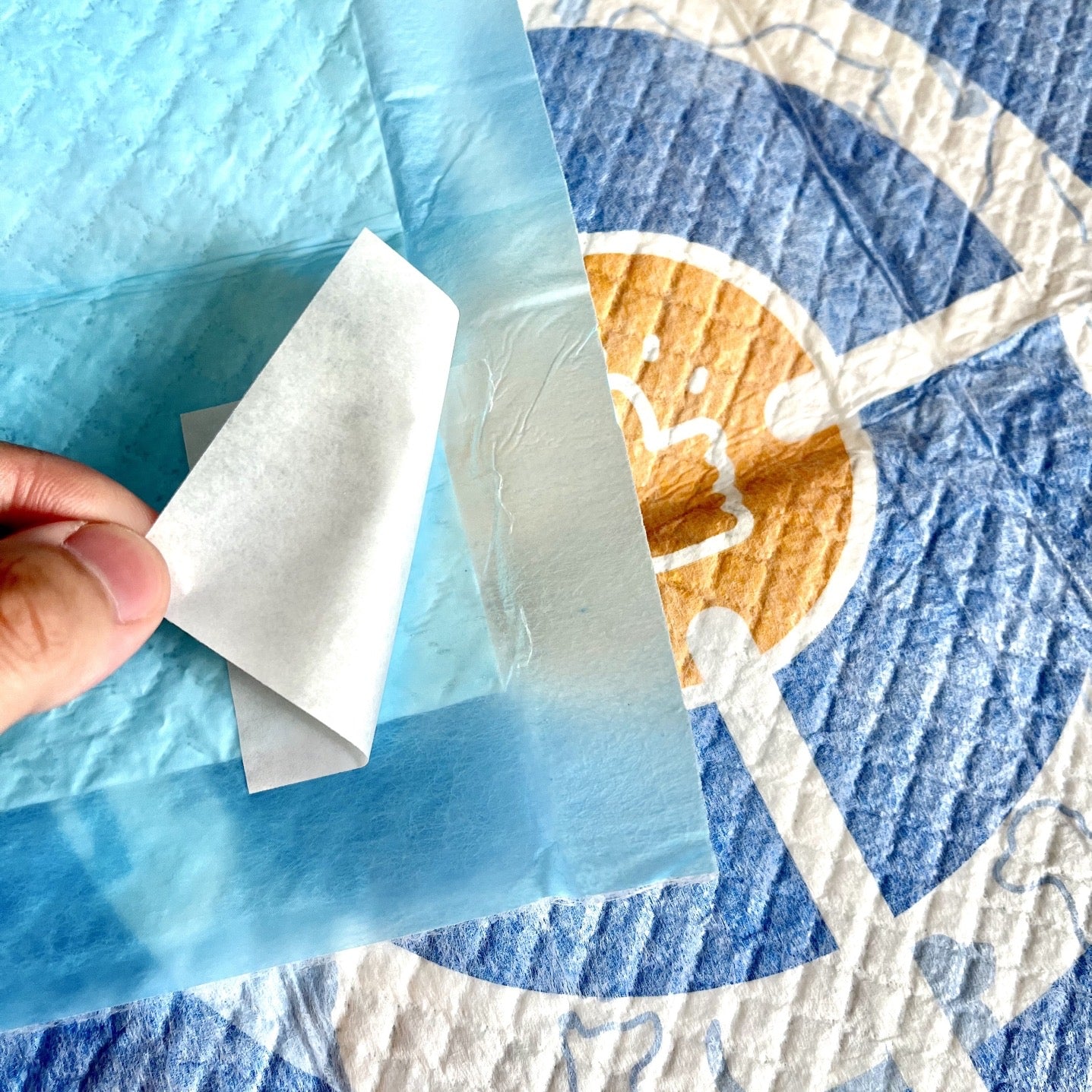 Dog Pee Pads - 7-Layer Leak-Proof, Super Absorbent, S/M/L, for Puppy Potty Training